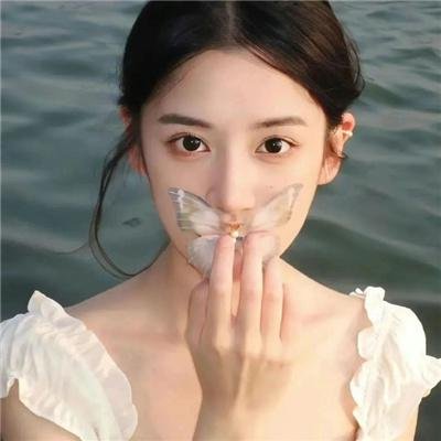 人吓鬼
